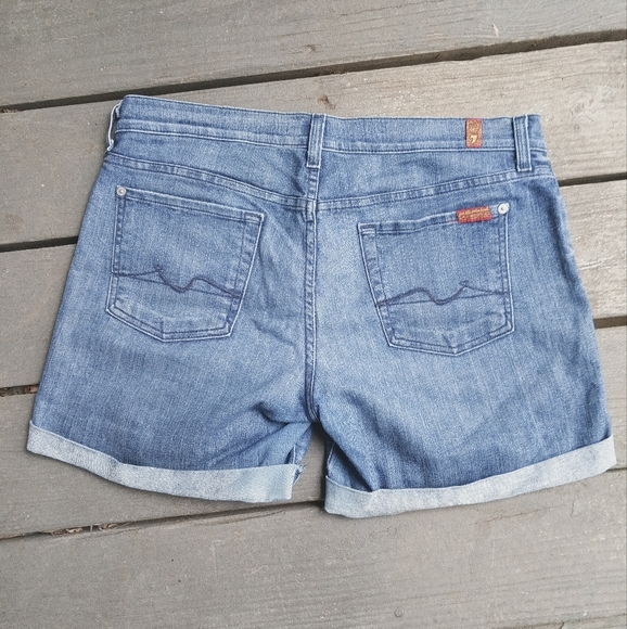 7 For All Mankind Roll Up p Shorts Size 29 - Picture 3 of 4